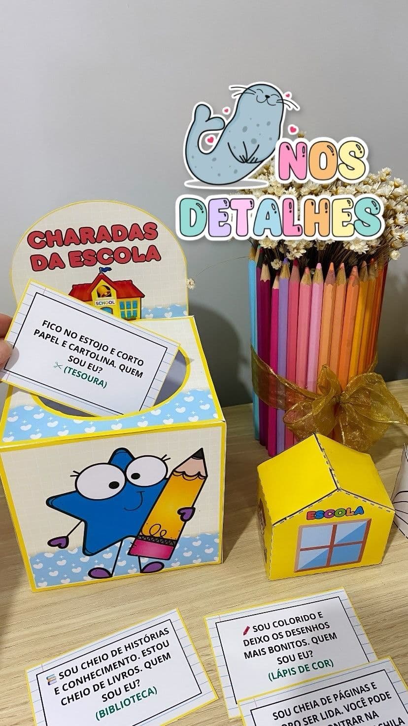 Kit dia da escola Caixa temática + plano de uma