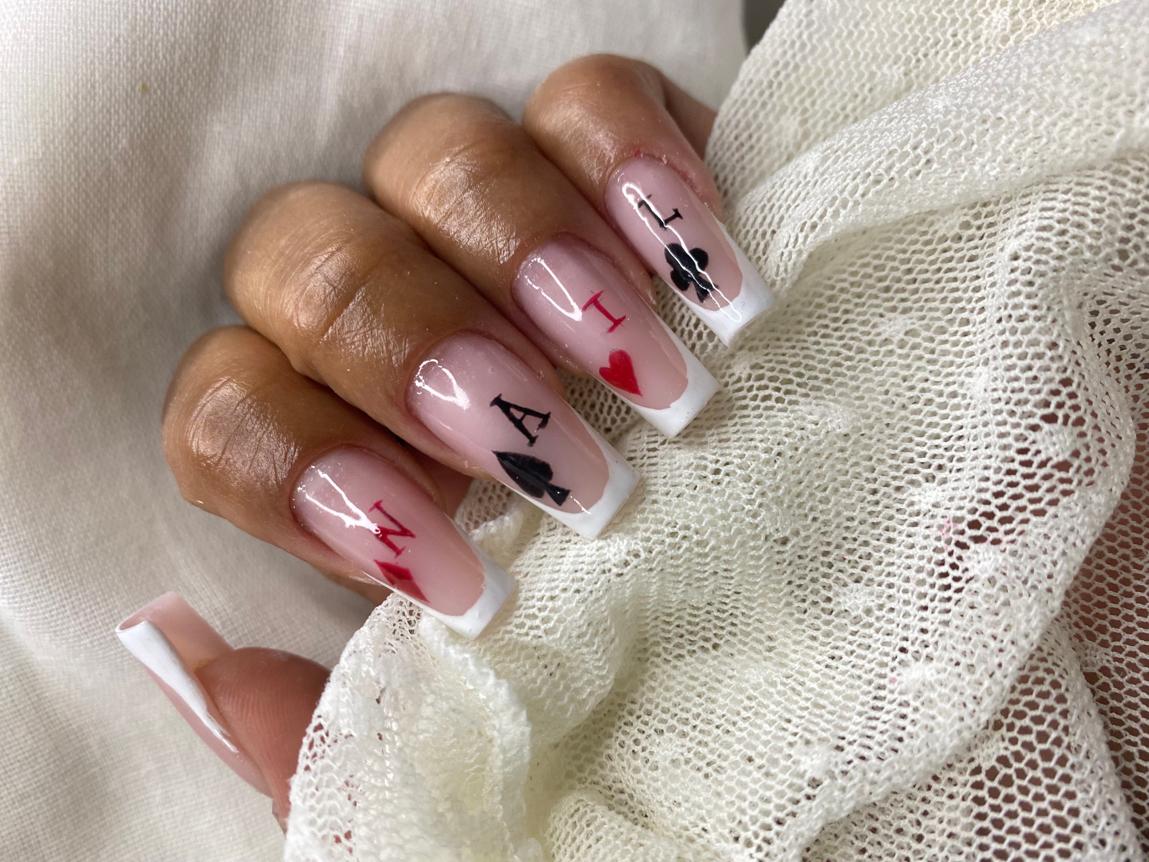 Curso Profissional de Alongamento de Unhas: Transforme sua Paixão em Carreira
